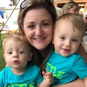 Meet your Posher, Jenn